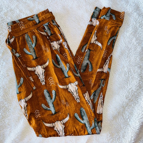 Fletch Bamboo Mama Joggers - Picture 2 of 5